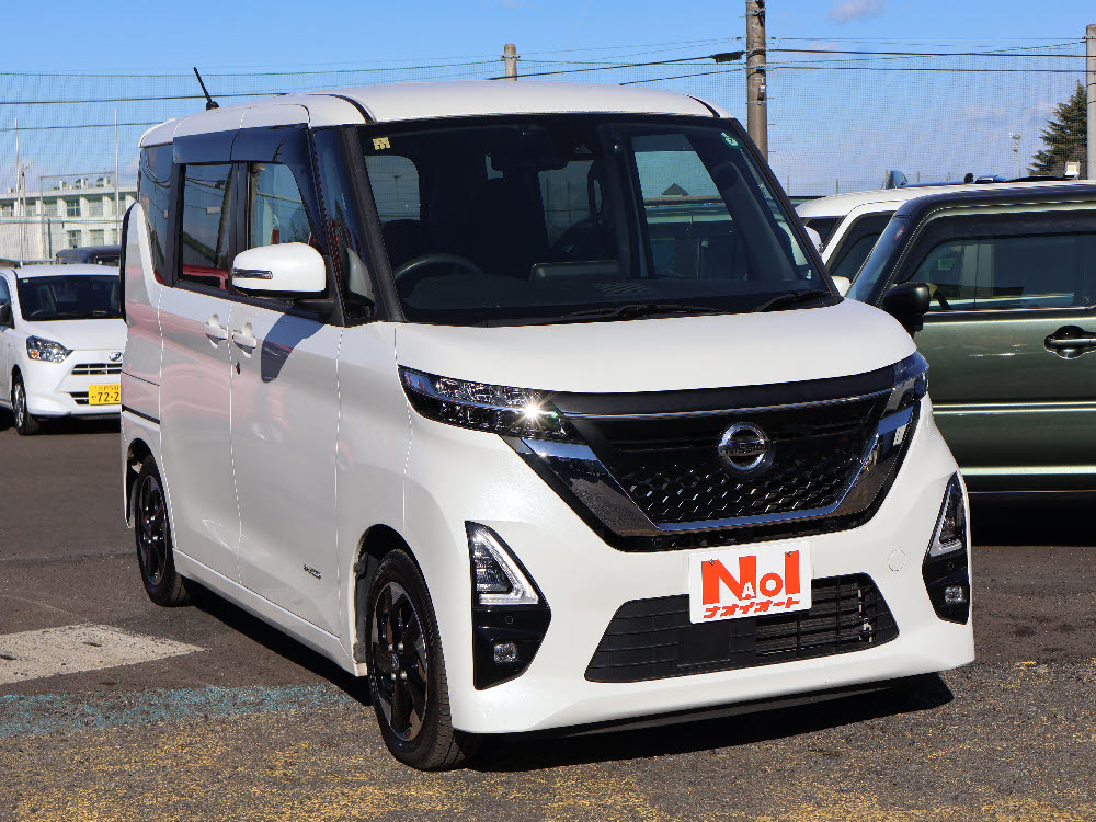 ニッサン　ルークス　ハイウェイスターX2枚目