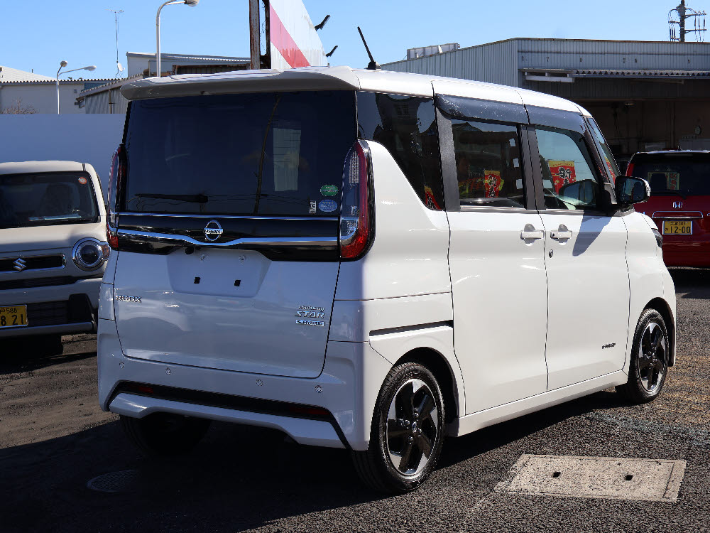 ニッサン　ルークス　ハイウェイスターX3枚目