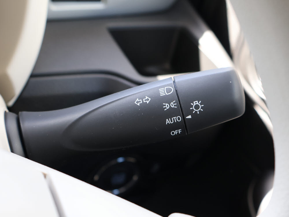 スズキ　ワゴンRスマイル　HYBRID S オーディオレス11枚目