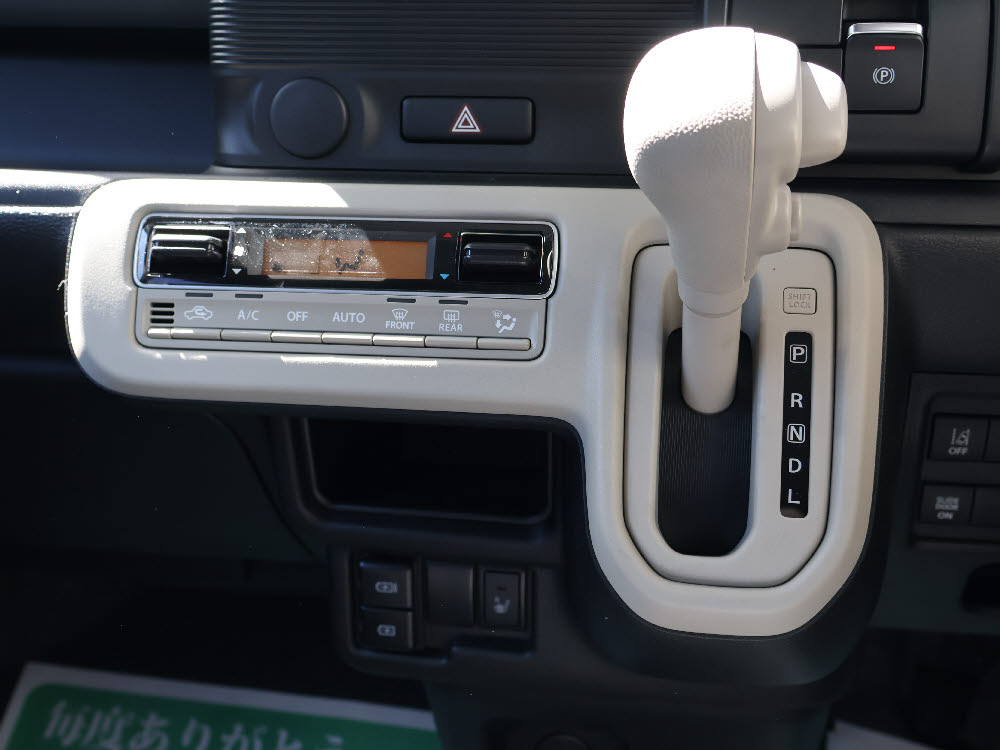 スズキ　ワゴンRスマイル　HYBRID S オーディオレス7枚目