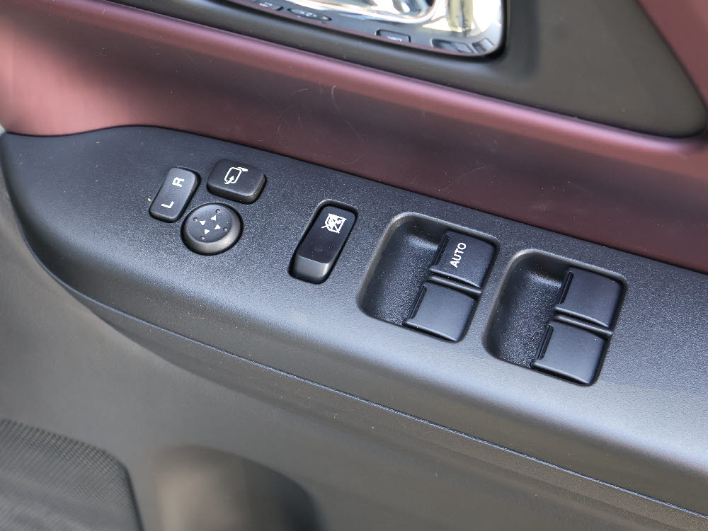 スズキ　スペーシアカスタム　HYBRID XS　オーディオレス14枚目