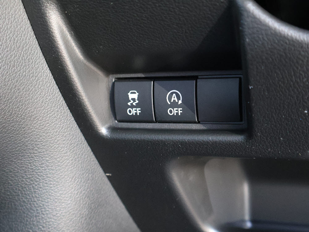 スズキ　スペーシアカスタム　HYBRID XS　オーディオレス17枚目