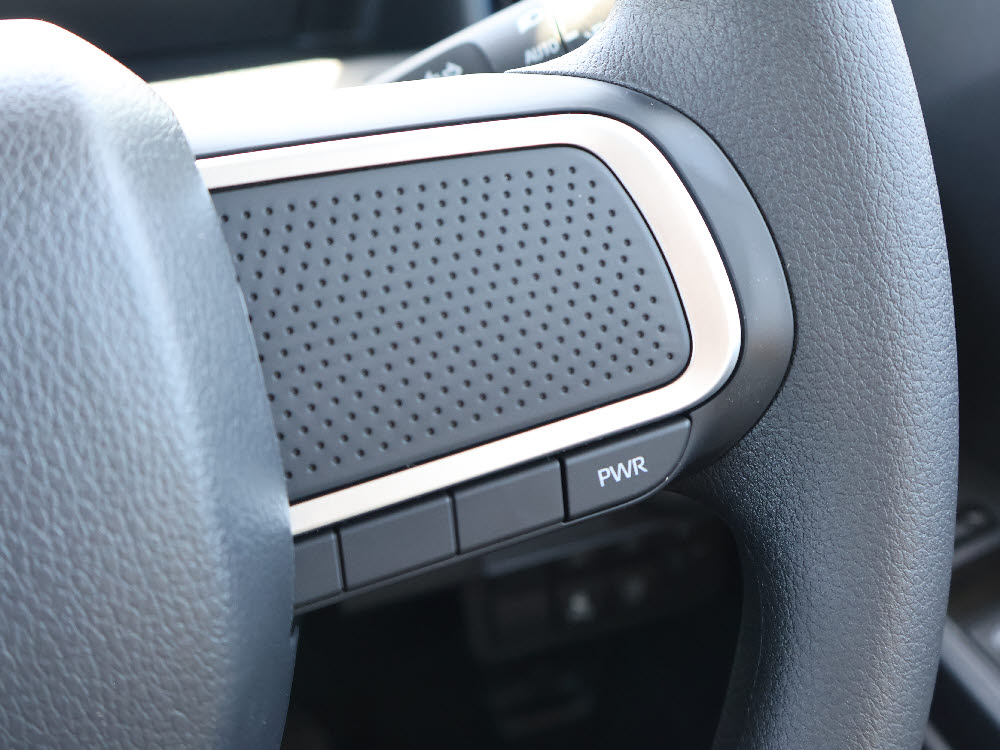 ダイハツ　タント　L アップグレードP11枚目