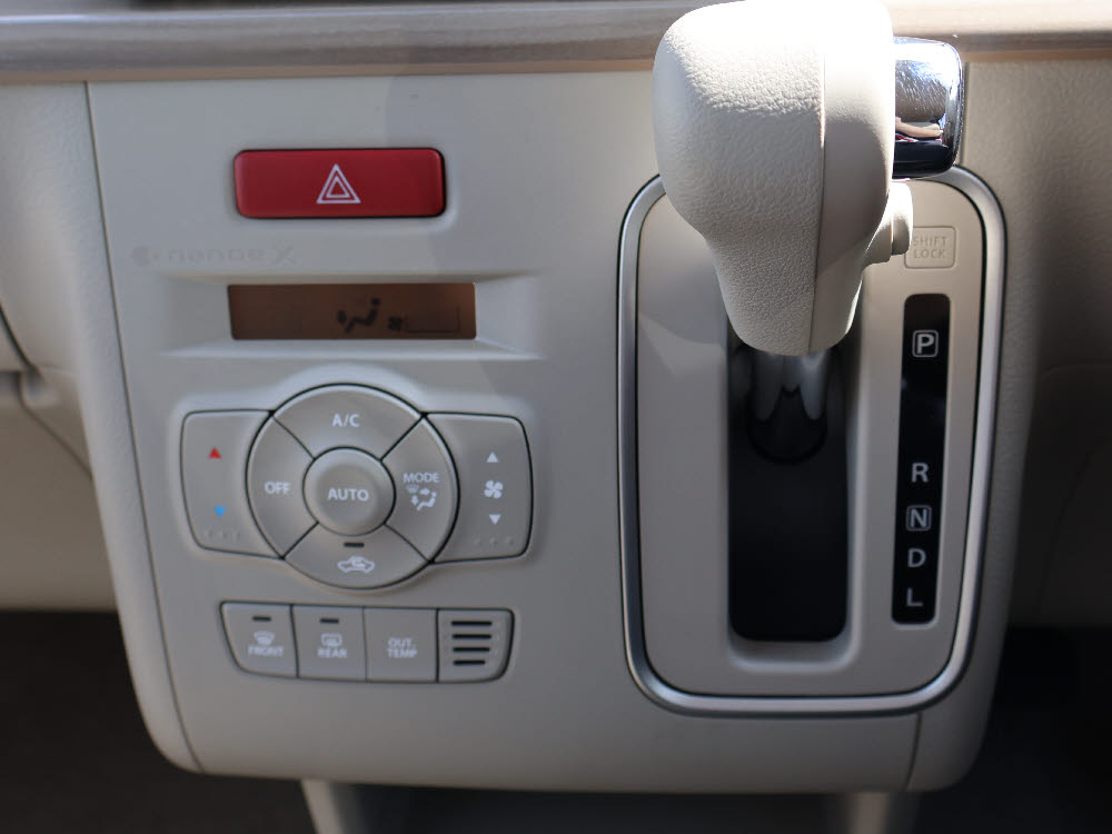 スズキ　ラパン　X　10枚目