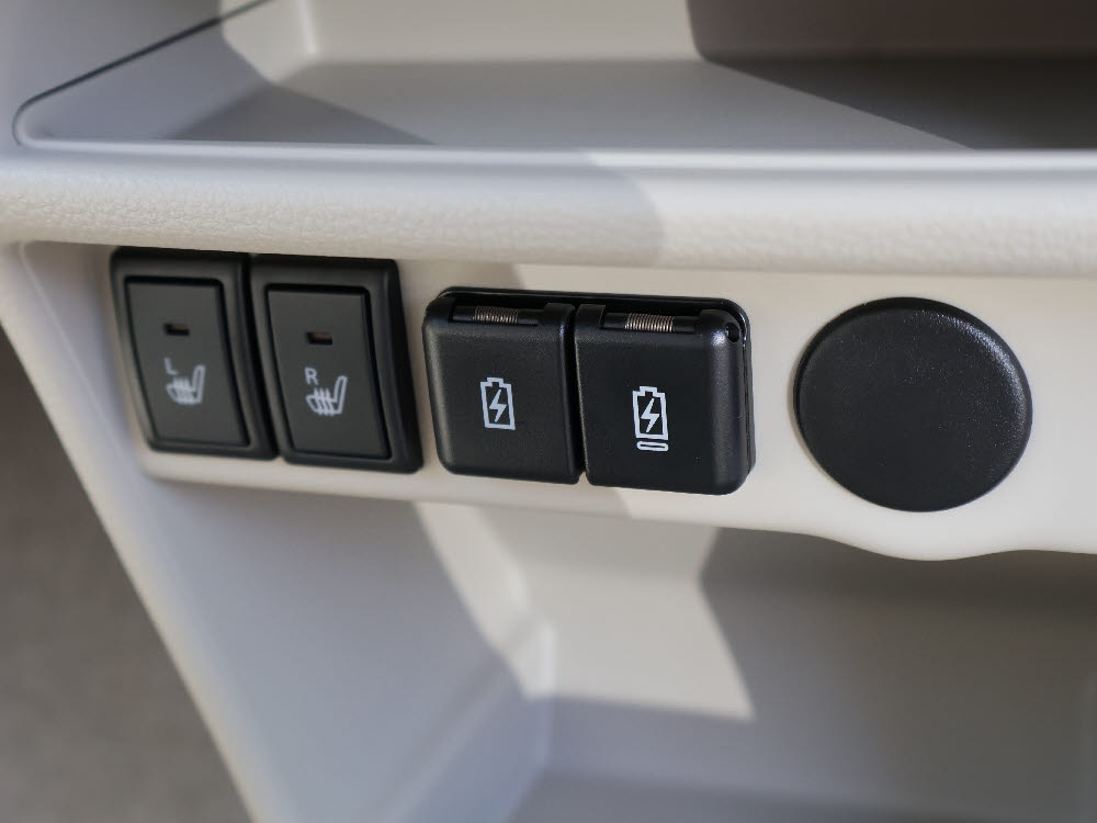 スズキ　ラパン　X　15枚目