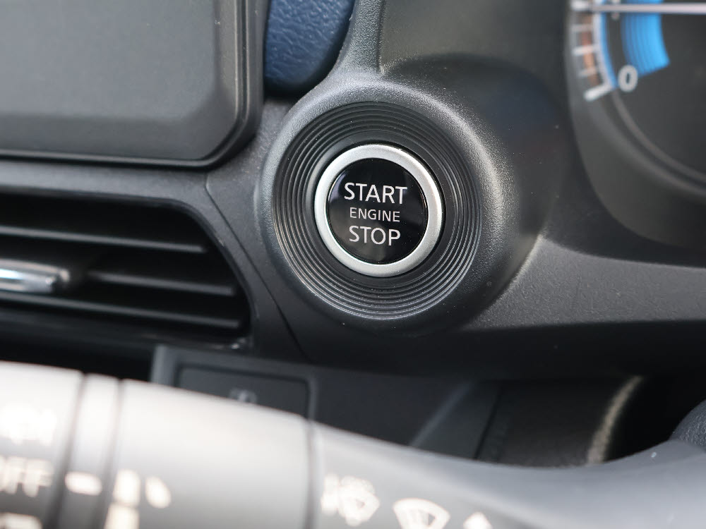 ミツビシ　ｅｋクロス　T9枚目