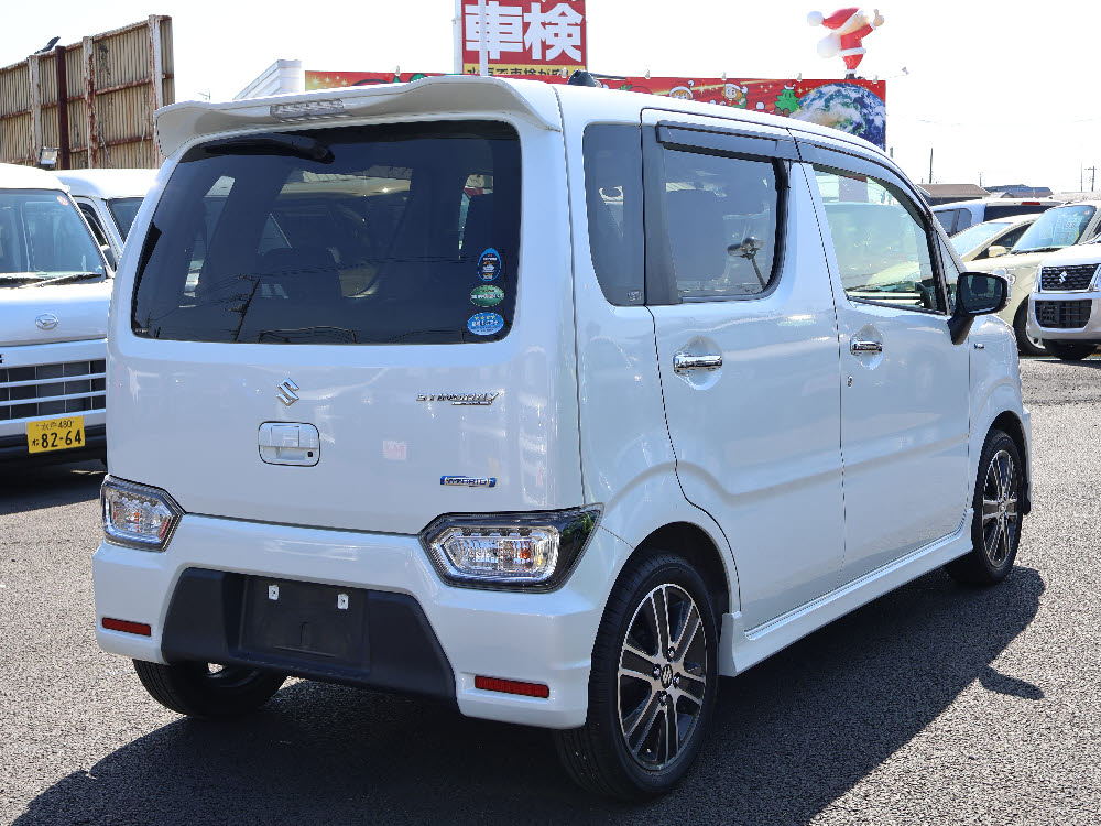 スズキ　ワゴンＲスティングレー　T3枚目