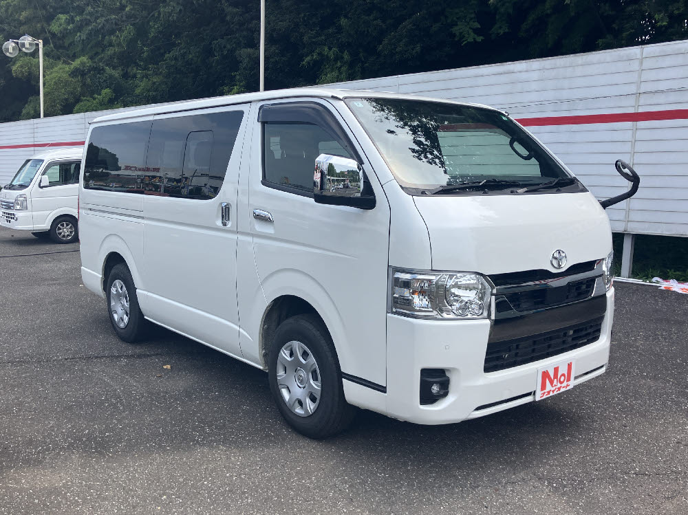トヨタ ハイエースバン スーパーGL ダークプライムⅡ 4WD2枚目