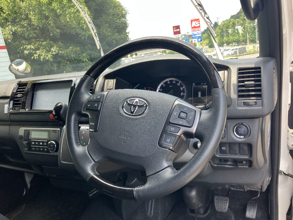 トヨタ ハイエースバン スーパーGL ダークプライムⅡ 4WD7枚目