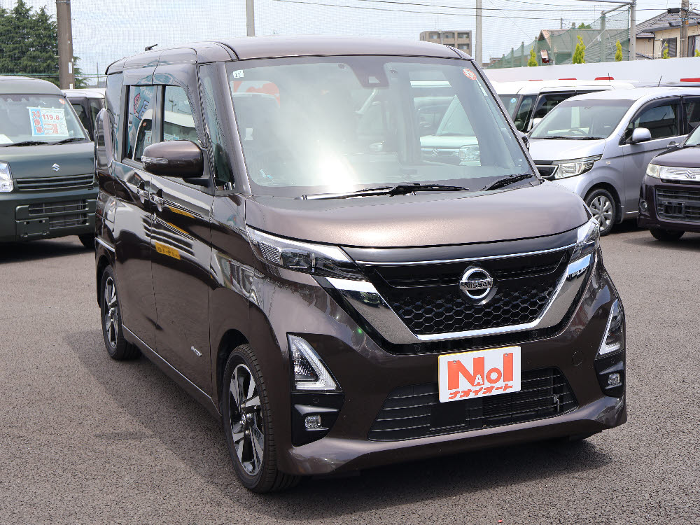 ニッサン　ルークス　ハイウェイスターGターボプロパイロットED（9インチ）2枚目