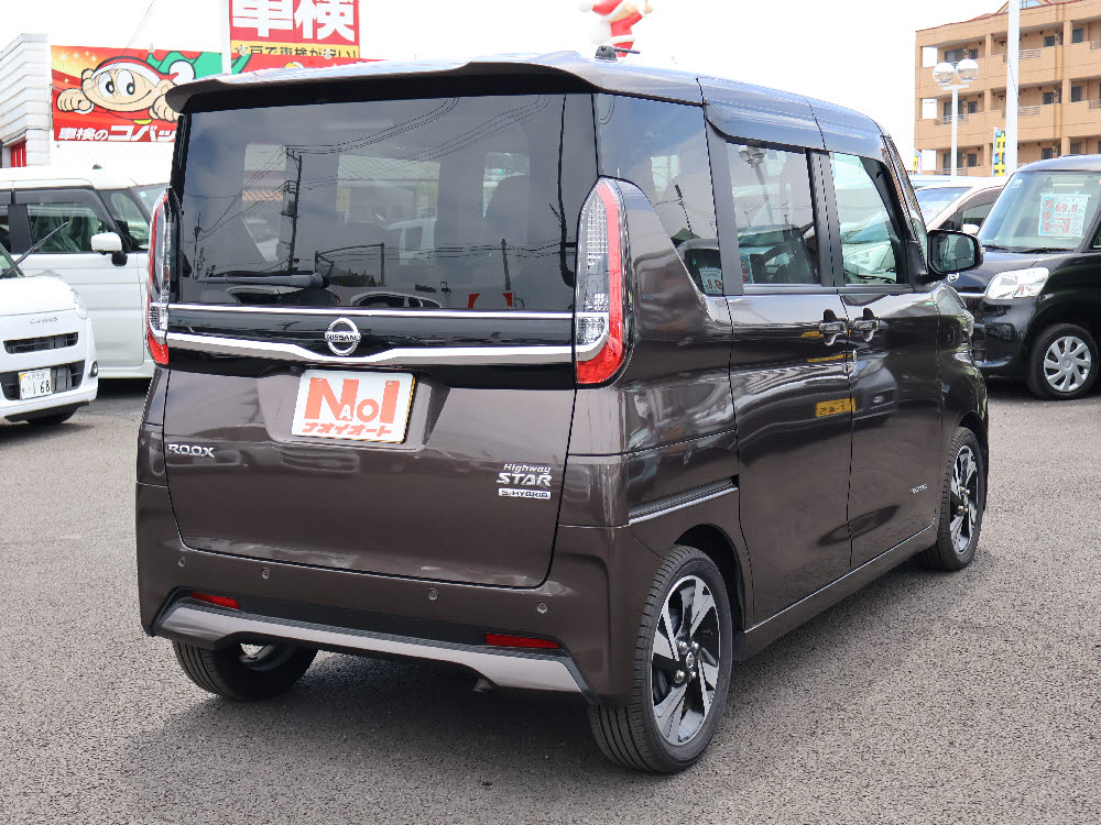 ニッサン　ルークス　ハイウェイスターGターボプロパイロットED（9インチ）3枚目