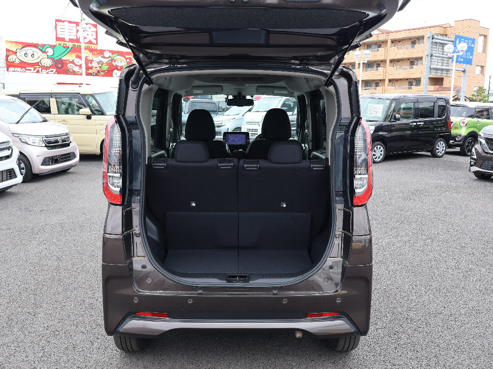 ニッサン　ルークス　ハイウェイスター　X　（9インチ）5枚目
