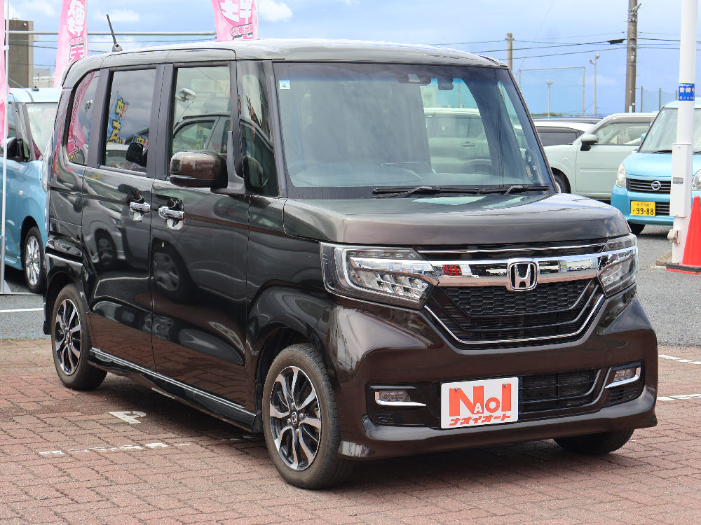 ホンダ　Ｎ ＢＯＸカスタム　G・Lホンダセンシング2枚目