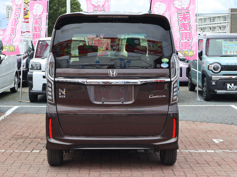 ホンダ　Ｎ ＢＯＸカスタム　G・Lホンダセンシング4枚目