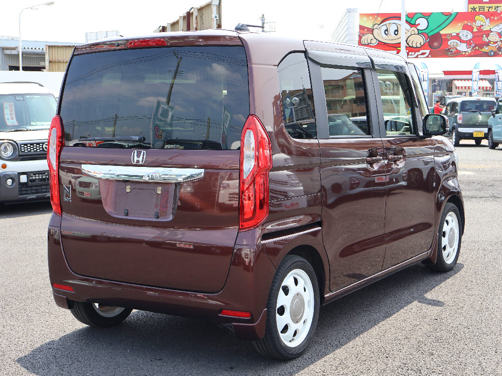 ホンダ N BOX L3枚目