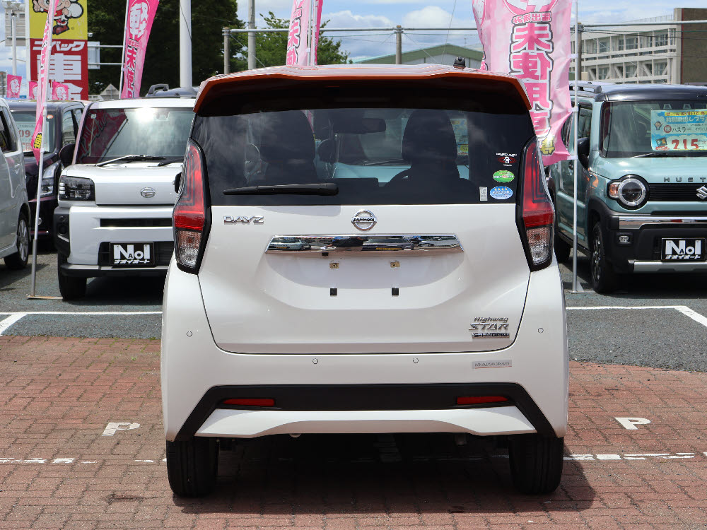 ニッサン　デイズ　ハイウェイスターX4枚目