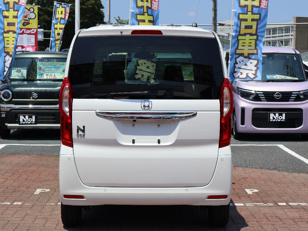 ホンダ N BOX G4枚目