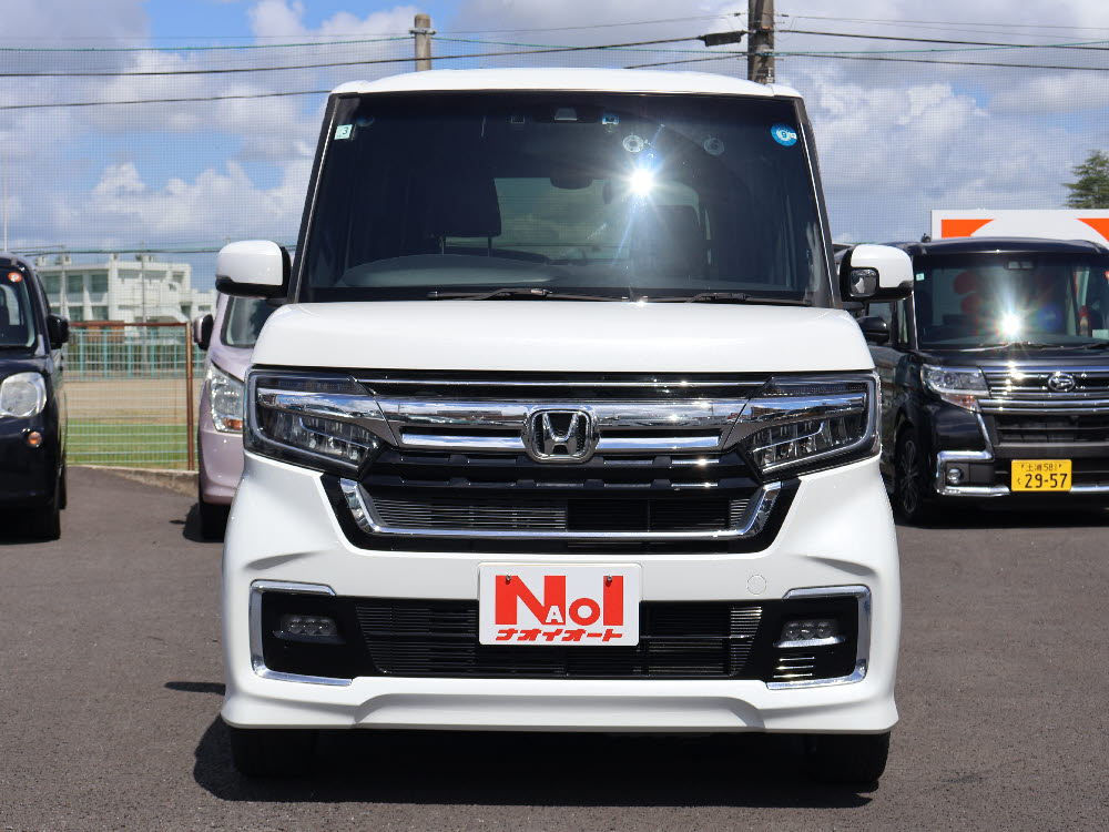 ホンダ　Ｎ ＢＯＸカスタム　EX・ターボ　1枚目