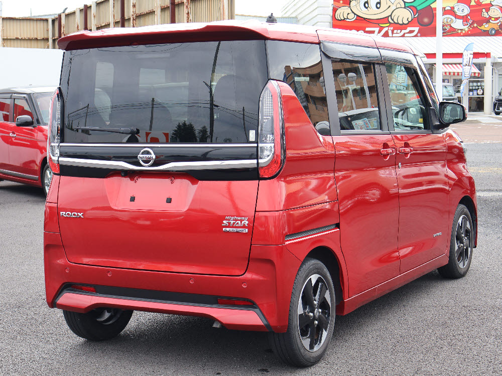 ニッサン　ルークス　ハイウェイスターX　9インチフルセグ3枚目