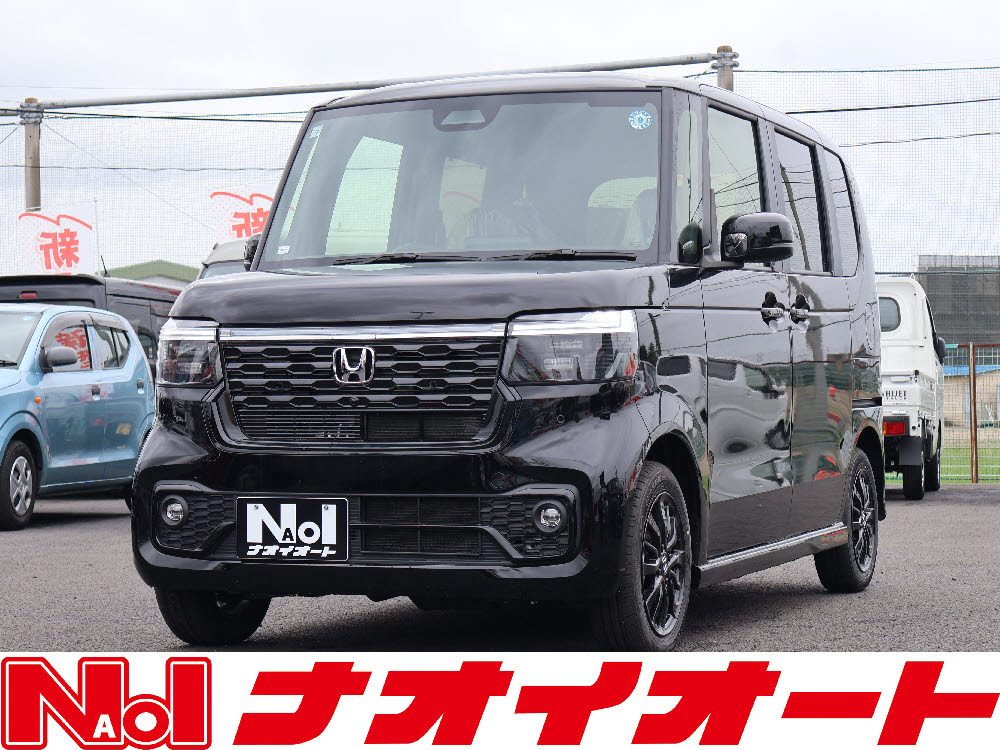N BOXカスタム 特別仕様ブラックスタイル
