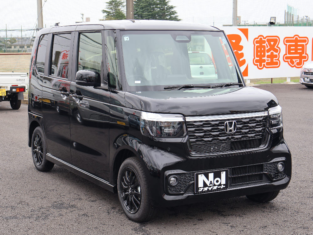 ホンダ　Ｎ ＢＯＸカスタム　特別仕様ブラックスタイル2枚目