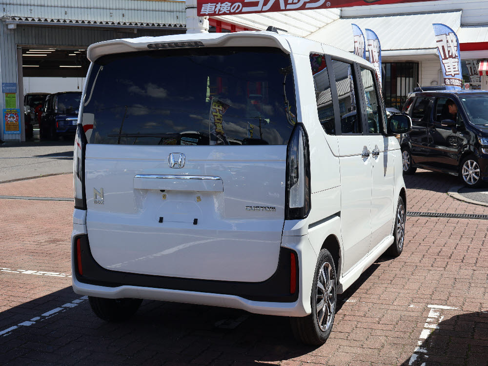ホンダ　Ｎ ＢＯＸカスタム　標準 ODレス3枚目