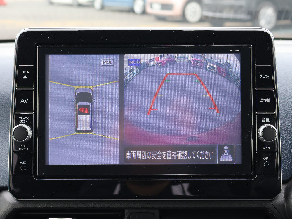 ニッサン デイズ ハイウェイスターX 9インチナビ14枚目