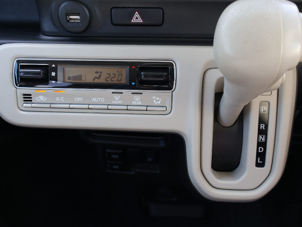 スズキ ワゴンRスマイル HYBRID Sリミテッド17枚目