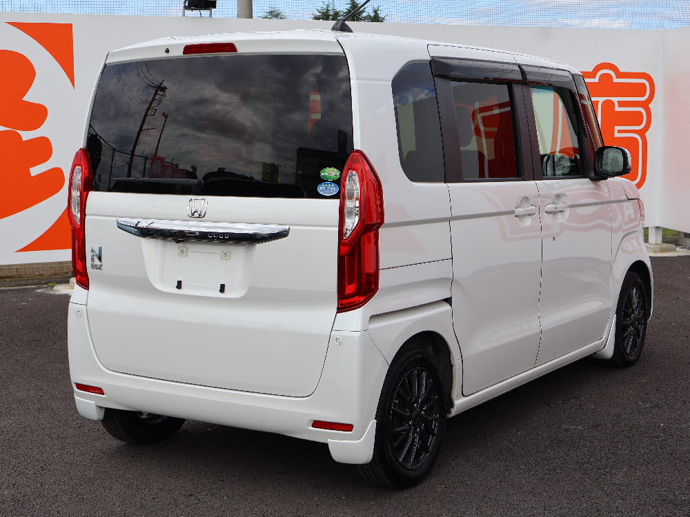 ホンダ　Ｎ ＢＯＸ　G・Lホンダセンシング3枚目
