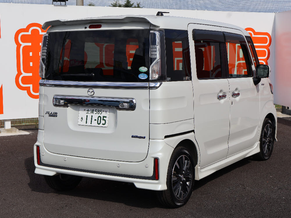 マツダ フレアワゴンカスタムスタイル HYBRID XS3枚目