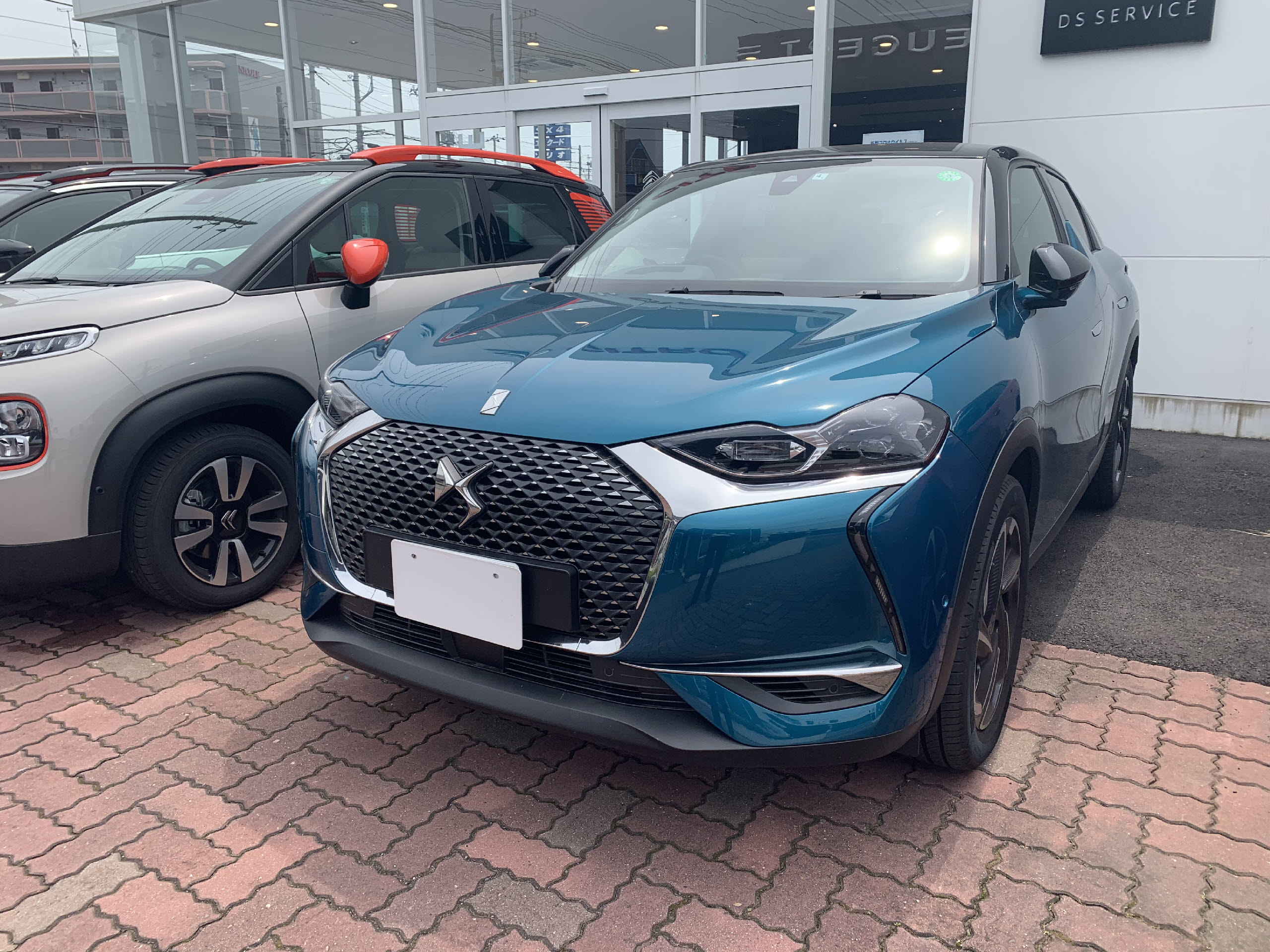 DS3クロスバック　OPELA　グリーン