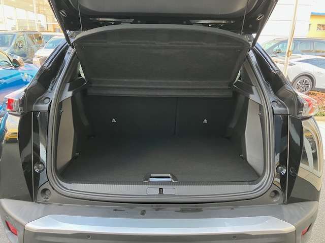 e2008 GT EV ブラック9枚目