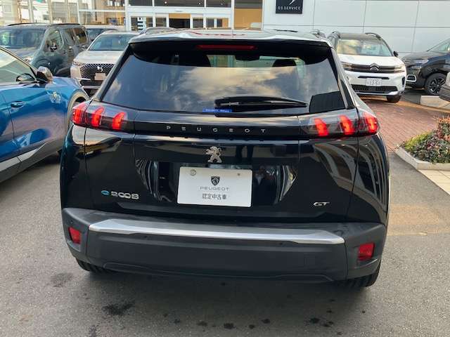 e2008 GT EV ブラック5枚目