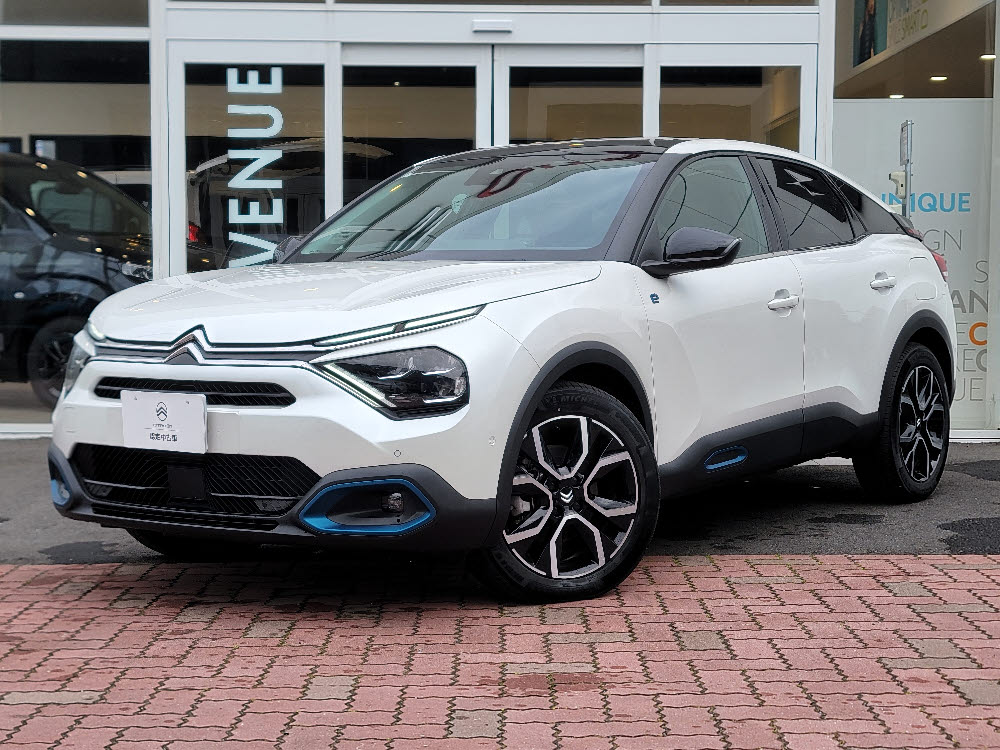 EC4 SHINE EV　パールホワイト＜試乗車