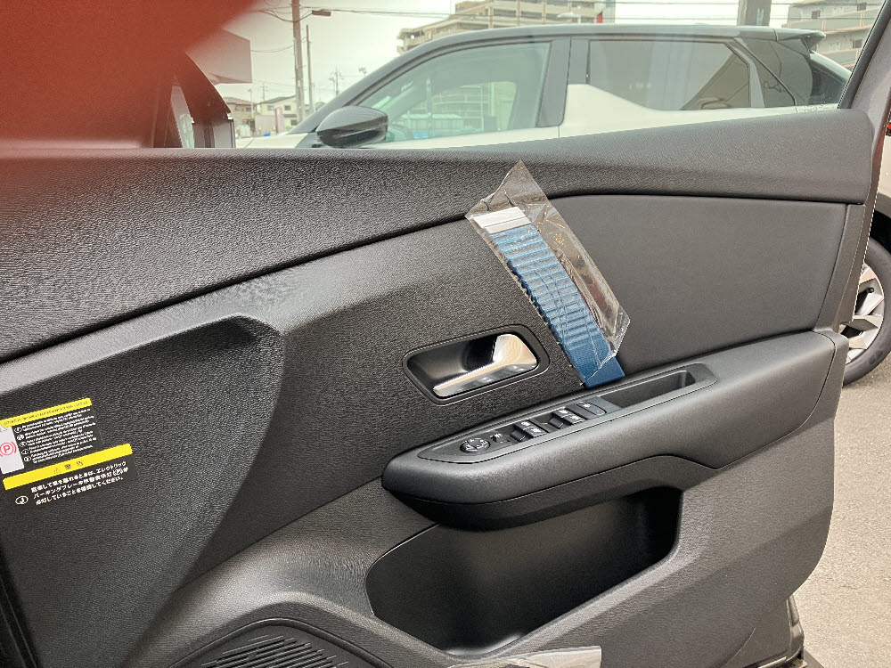 EC4 MAX EV ガンメタ <試乗車>14枚目