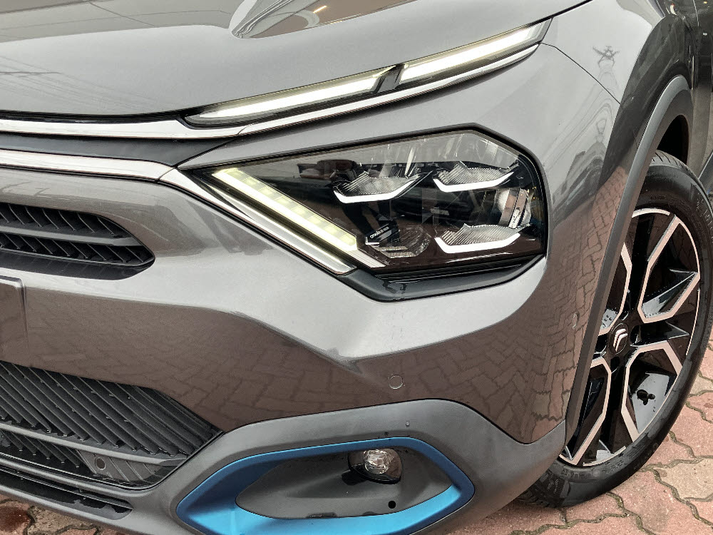 EC4 MAX EV ガンメタ <試乗車>1枚目