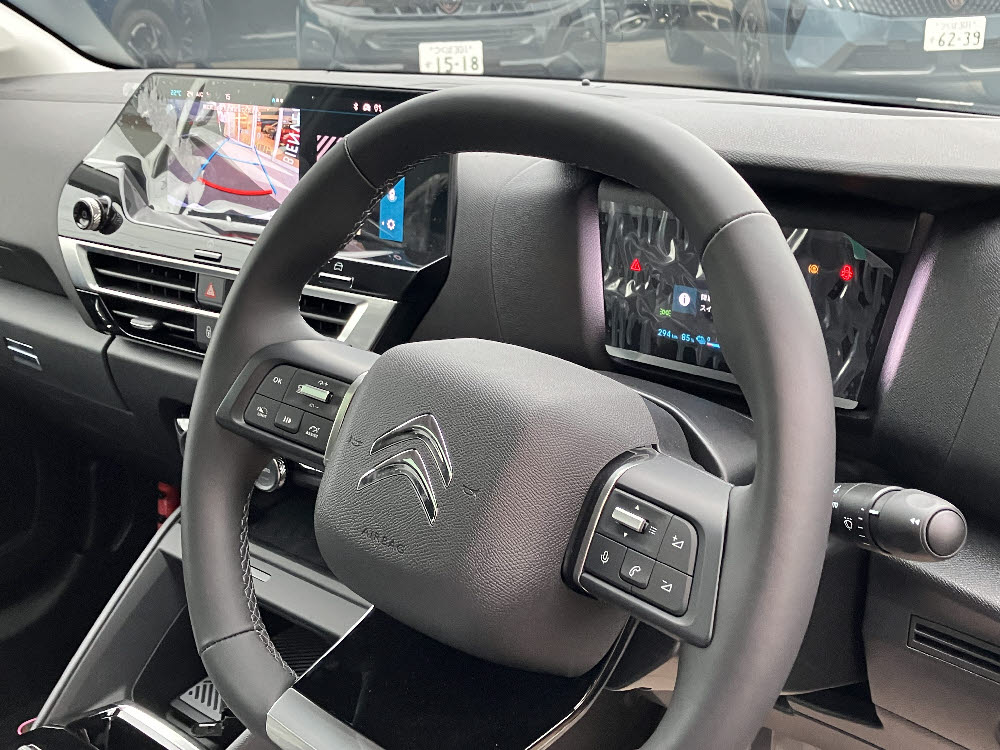 EC4 MAX EV ガンメタ <試乗車>3枚目