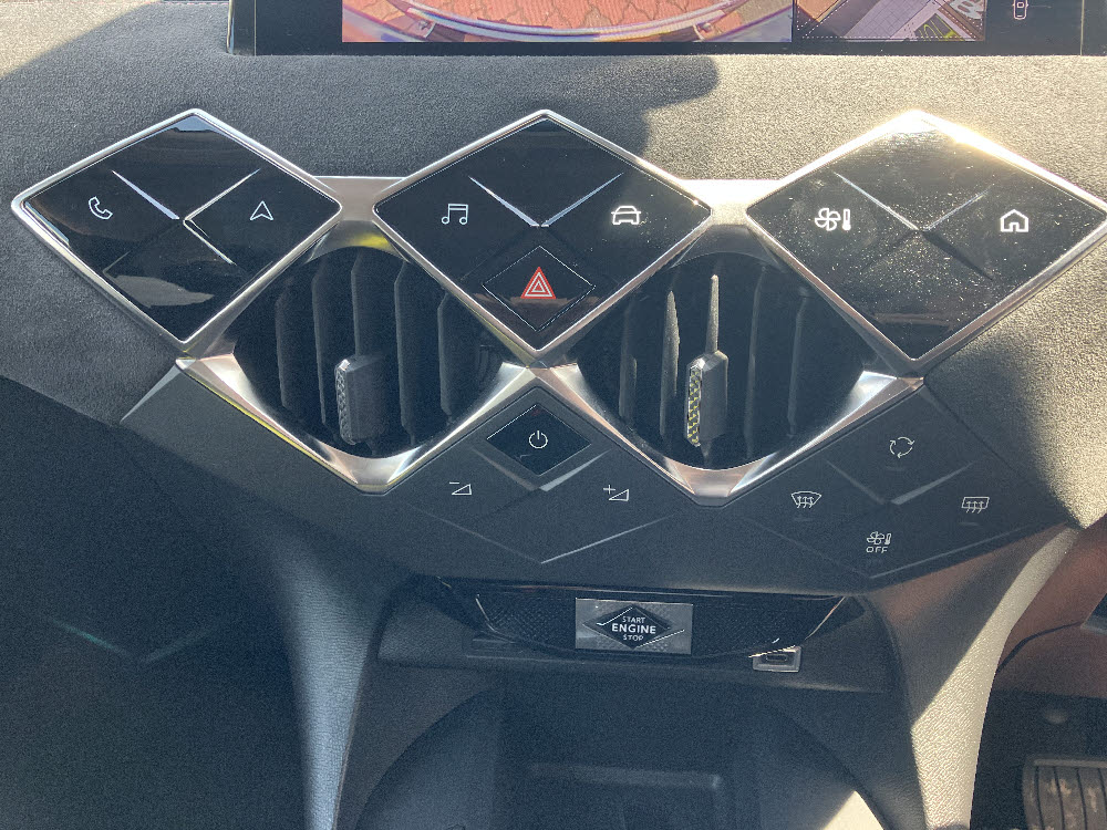 DS3 PERFORMANCE LINE グリラケ11枚目