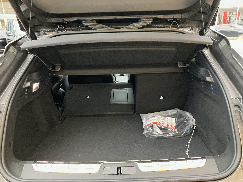 DS4 PERFORMANCE LINE限定車 PHV ガンメタ 14枚目