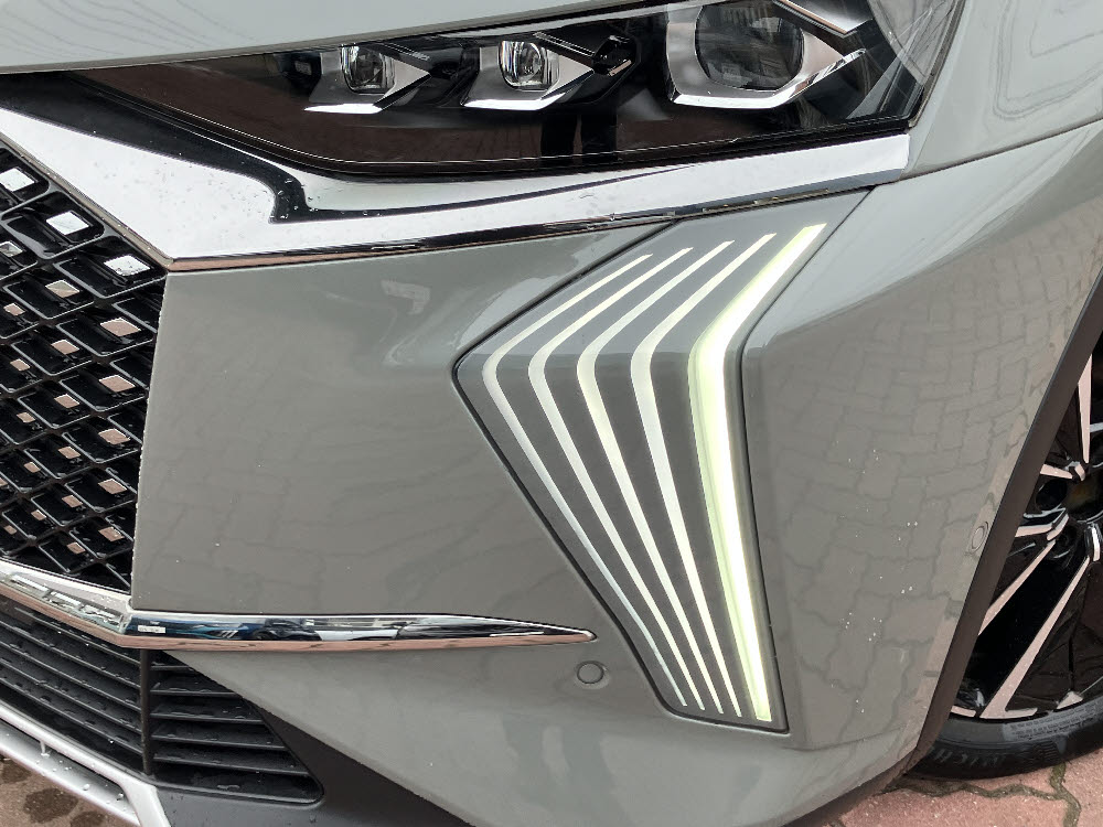 DS7 RIVOLI E-TENSE PHV グリラケ1枚目