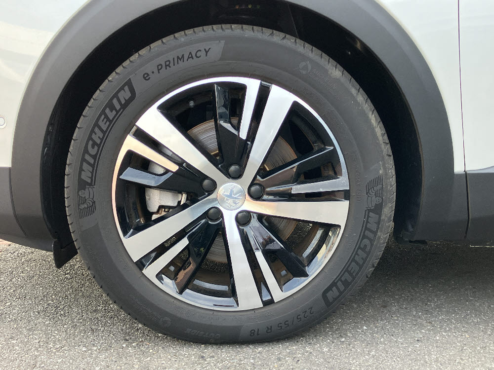 3008 GT PHV パールホワイト<試乗車>8枚目