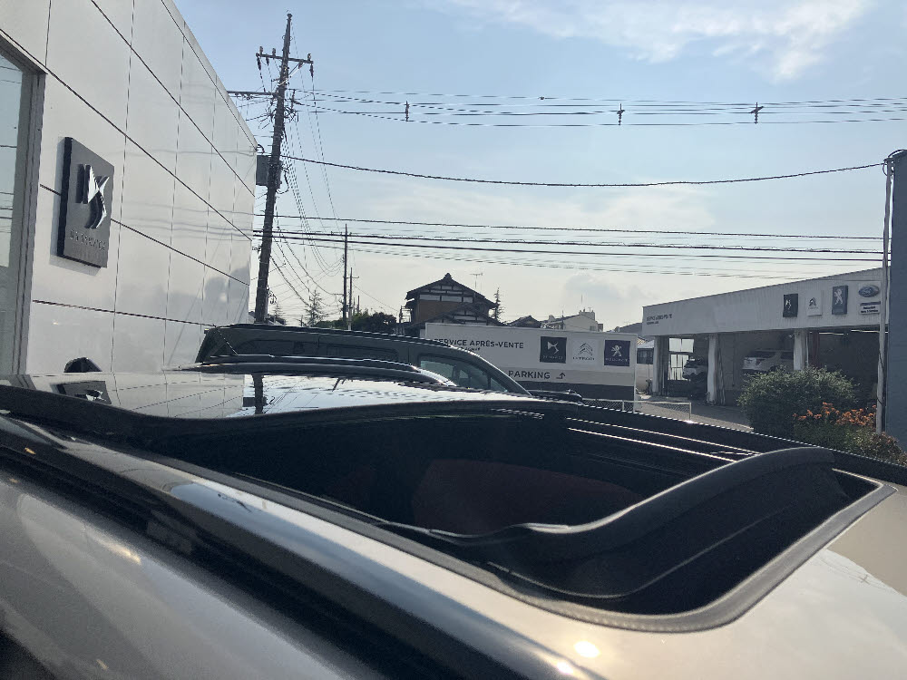 DS7 PEARLGREY EDITION限定車 PHV5枚目