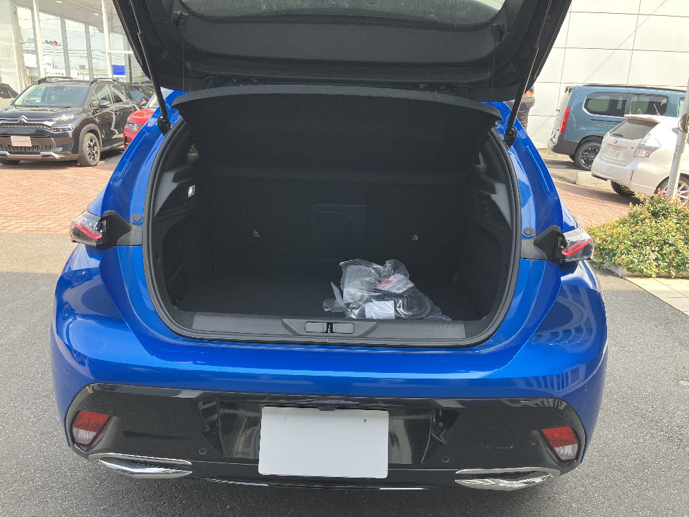 308 GT PHV ヴァーディゴブルー <試乗車>9枚目