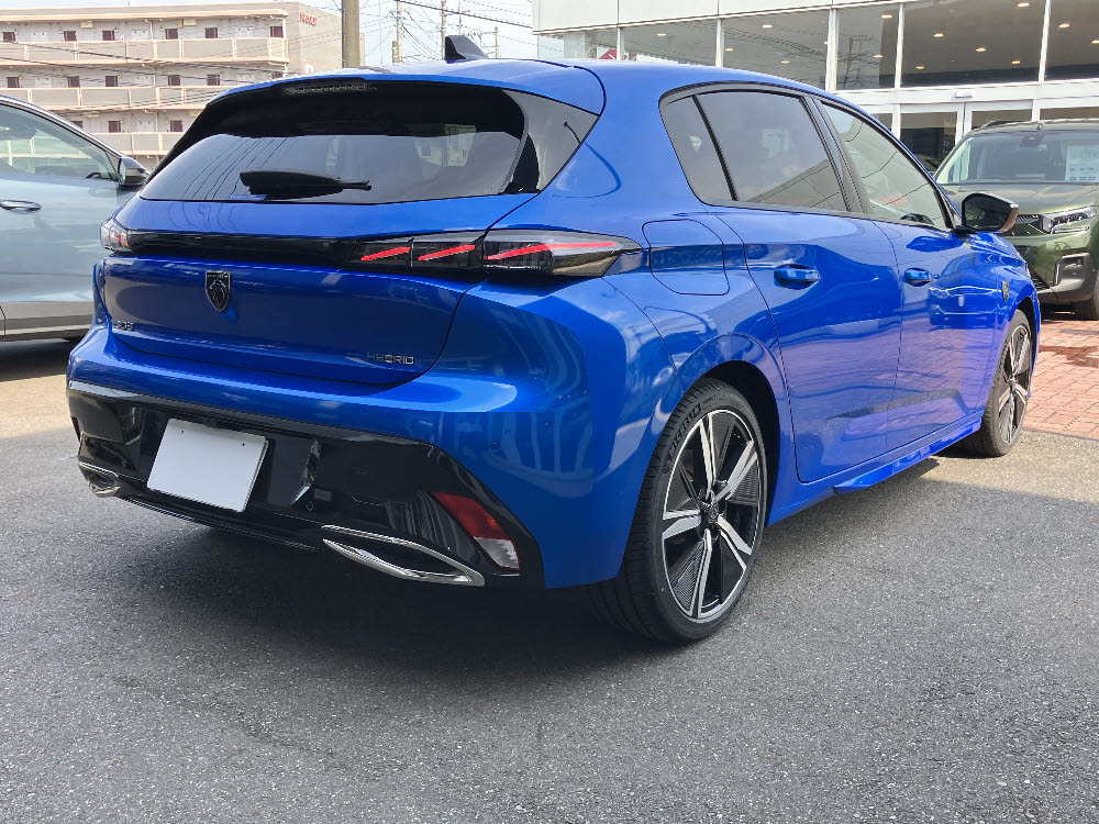 308 GT PHV ヴァーディゴブルー <試乗車>4枚目