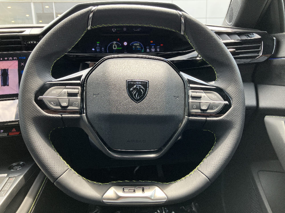 308 GT PHV グリーン <試乗車>12枚目