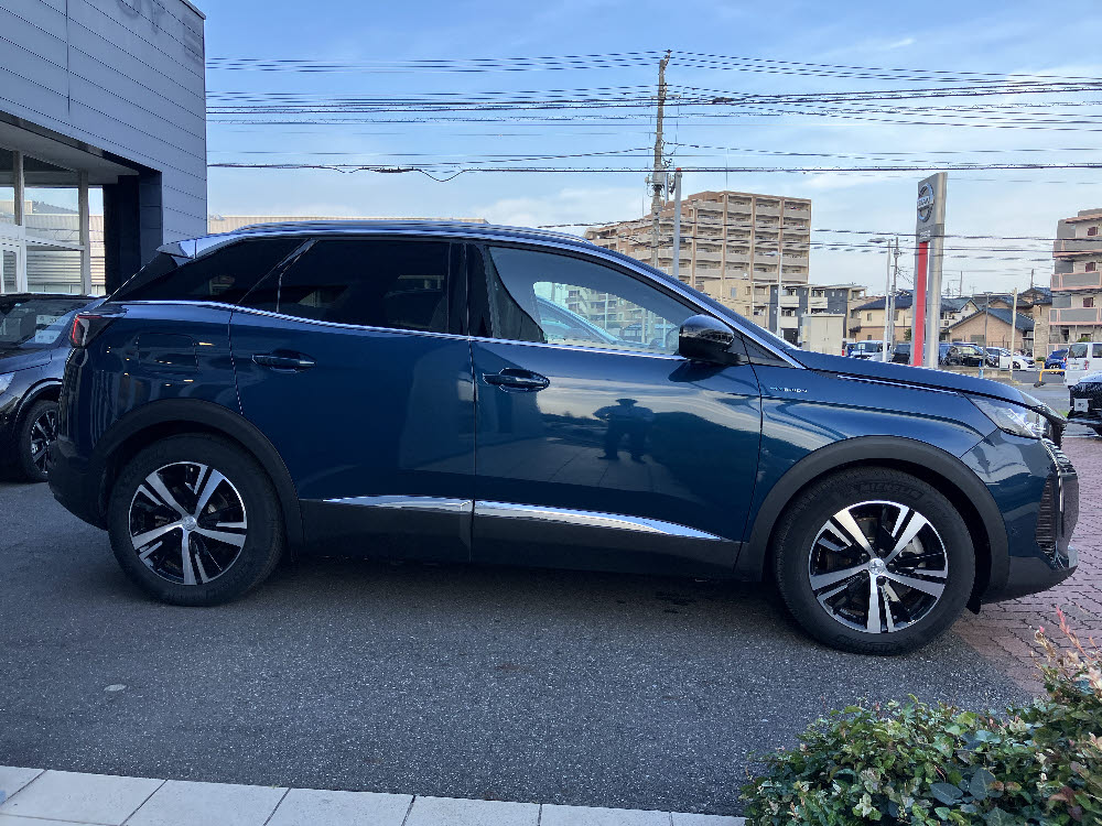 　3008 GT HYBRID4 PHV　セレベスブルー3枚目