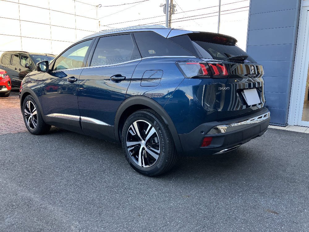 　3008 GT HYBRID4 PHV　セレベスブルー6枚目