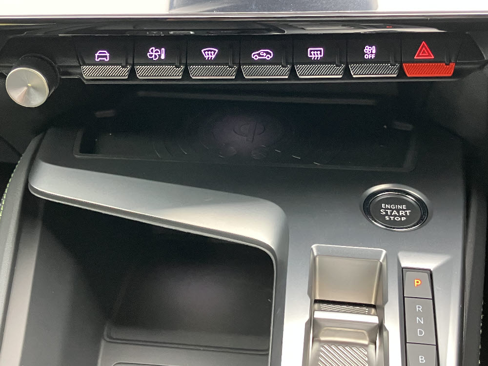 308 GT MHEV オケナイトホワイト14枚目