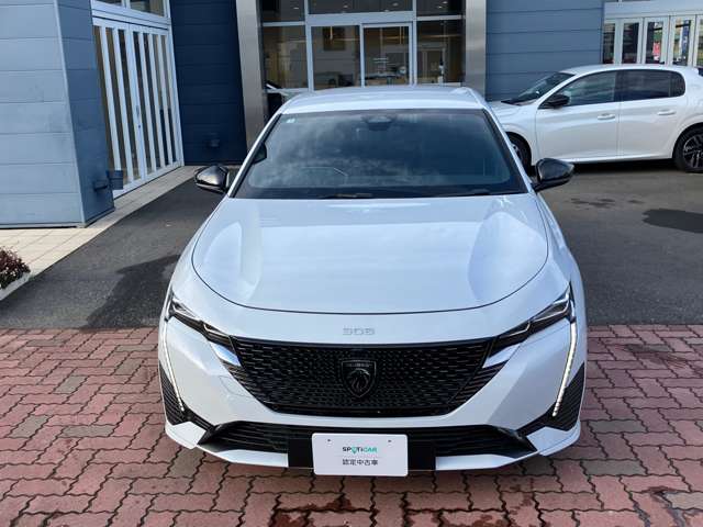 308 GT MHEV オケナイトホワイト1枚目