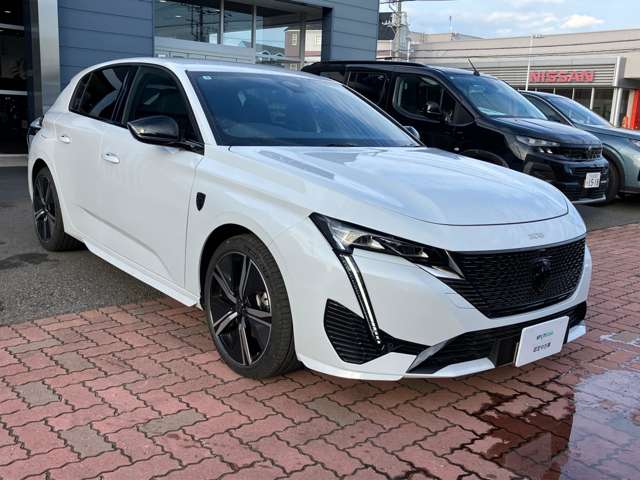 308 GT MHEV オケナイトホワイト2枚目